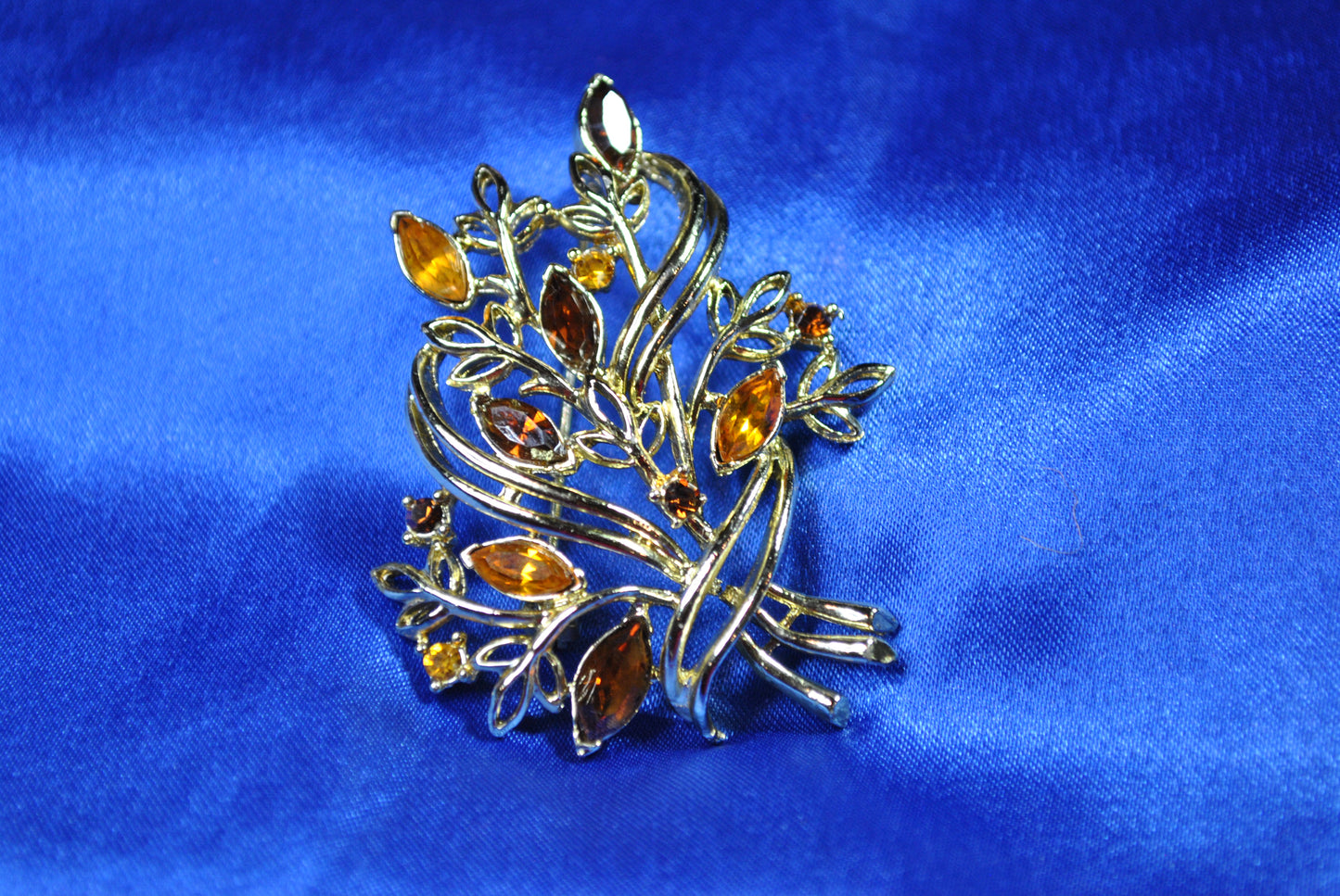 Vintage Golden Leaf and Amber Bouquet Brooch