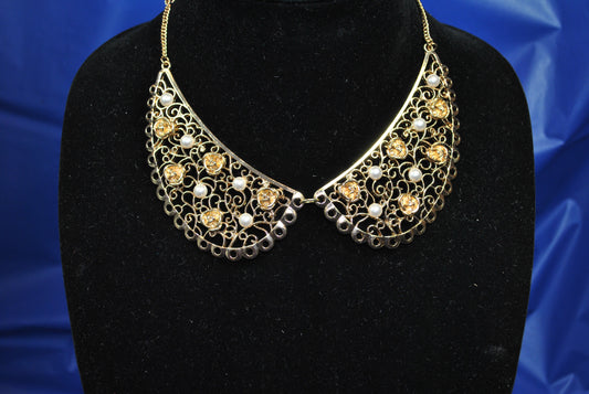 Vintage Pearl & Flower Filigree Lace Rounded Collar Bib Necklace