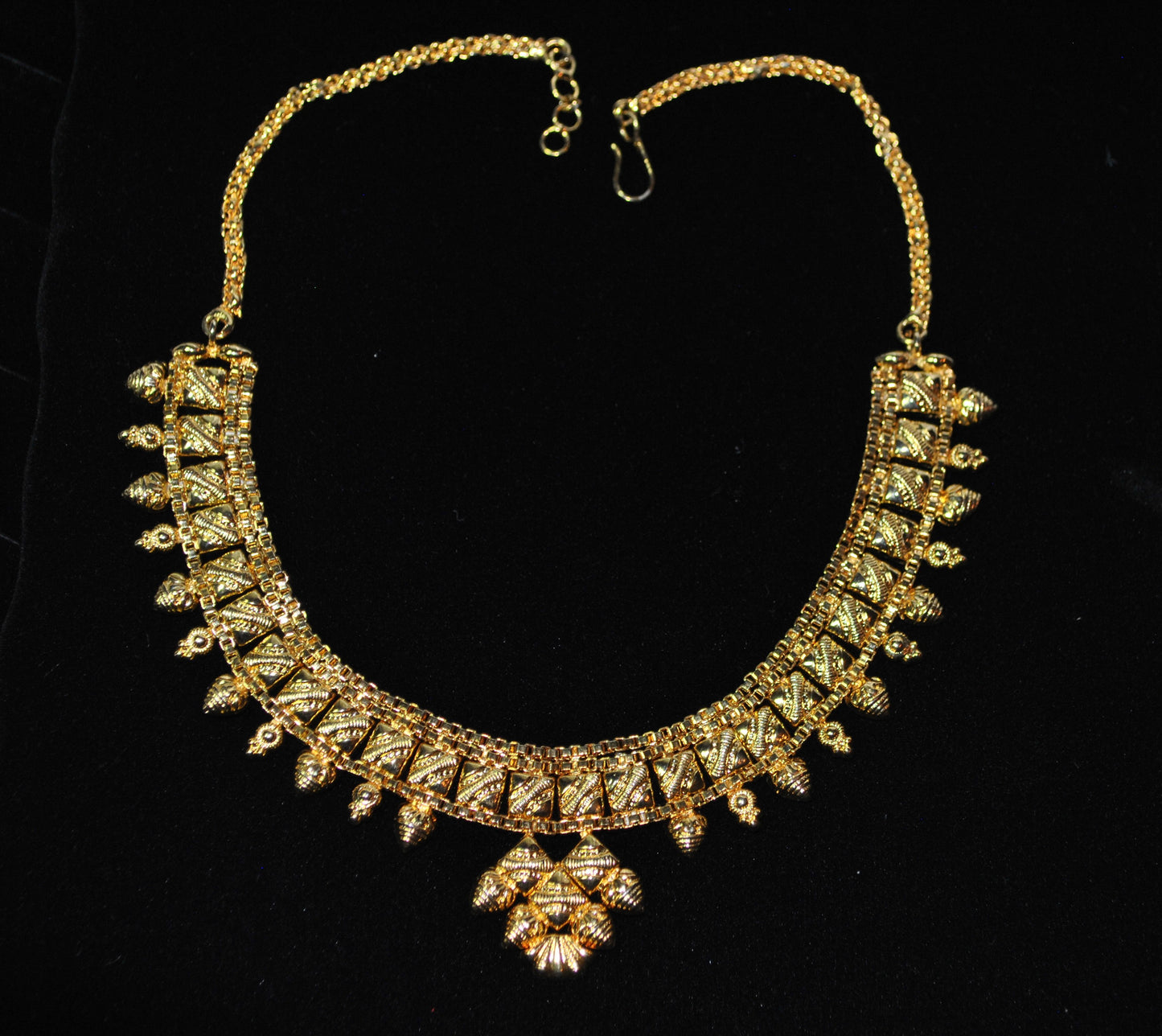 Gold-Tone Wedding Choker